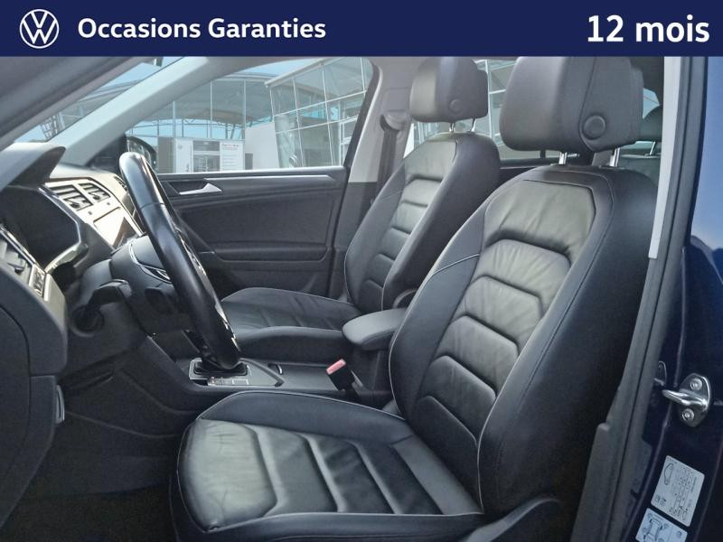 Used VOLKSWAGEN Tiguan 2.0 TDI 150 ch Carat Exclusive DSG7 / KEYLESS / APP CONNECT / SIEGES CUIRS ET CHAUFFANTS A ME 2018 Bleu Atlantique € 24889 in Haguenau