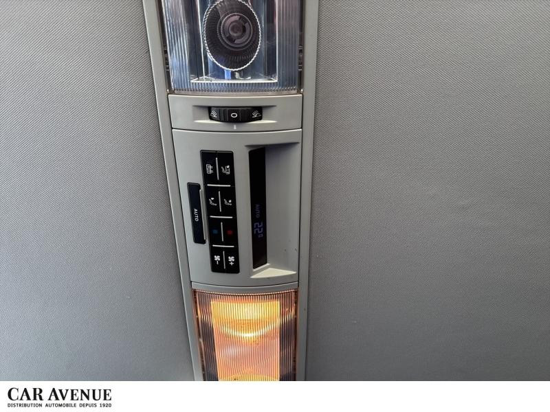 Used VOLKSWAGEN Caravelle 2.0 TDI 150ch BlueMotion Technology Confortline DSG7 Long 2017 Reflet d'Argent métallisé € 23989 in Haguenau