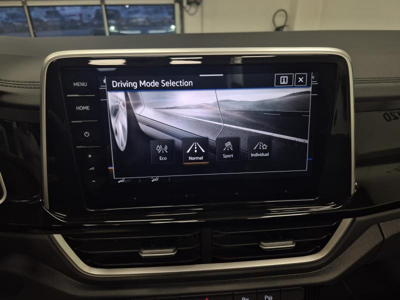 Occasion VOLKSWAGEN T-Roc Cabriolet 1.5 TSI Evo2 150ch R-Line DSG7 2026 Gris Ivoire métallisée, capote noire 44989 € à Haguenau