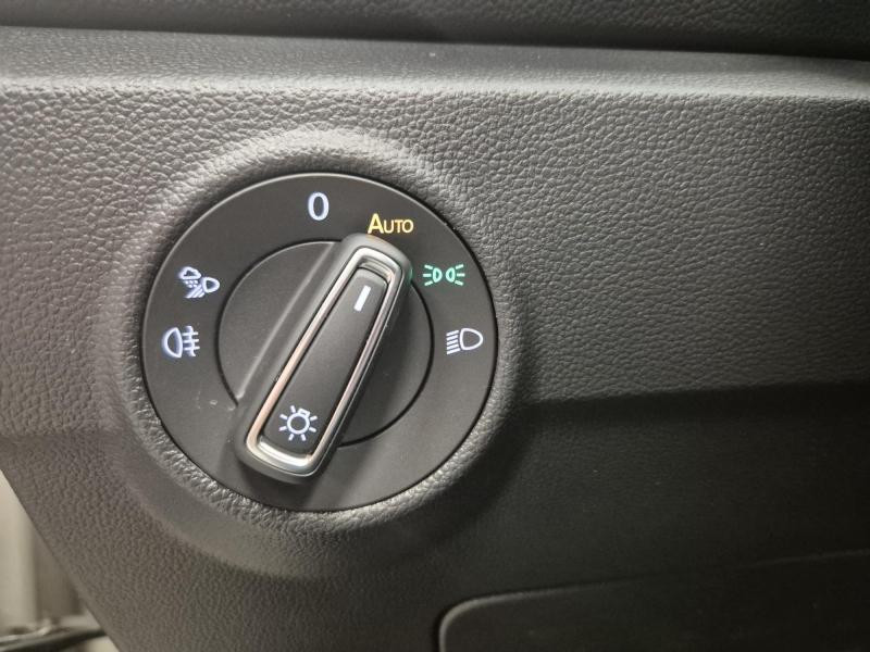 Occasion VOLKSWAGEN T-Roc Cabriolet 1.5 TSI Evo2 150ch R-Line DSG7 2026 Gris Ivoire métallisée, capote noire 44989 € à Haguenau