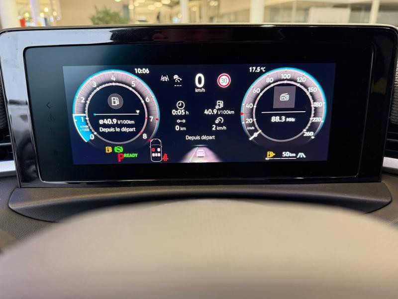 Used VOLKSWAGEN T-Roc 1.5 eTSI 150ch R-Line DSG7 2025 Noir Ebène métallisée € 42490 in Haguenau