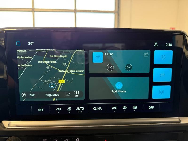 Occasion VOLKSWAGEN Caravelle L1 e 286ch 70kWh Life 2025 Stone Grey 51989 € à Haguenau