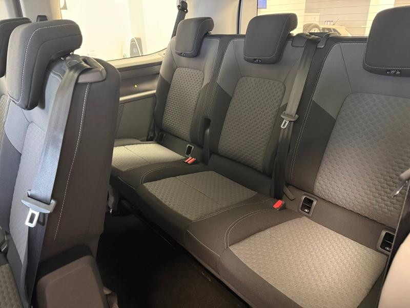 Occasion VOLKSWAGEN Caravelle L1 e 286ch 70kWh Life 2025 Stone Grey 51989 € à Haguenau