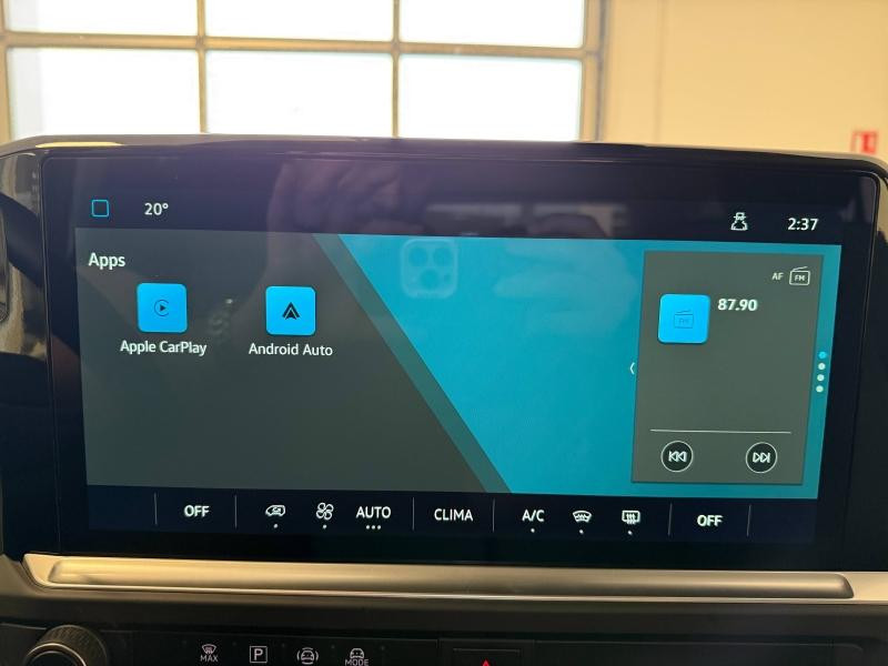 Occasion VOLKSWAGEN Caravelle L1 e 286ch 70kWh Life 2025 Stone Grey 51989 € à Haguenau