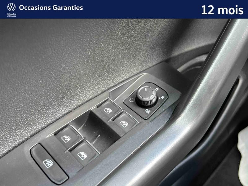 Used VOLKSWAGEN Polo 1.0 TSI 110 R-Line DSG7 / GPS / Feux Matrix LED / Clim Auto / Régulateur Adaptatif 2023 Bleu Récif métallisé € 21989 in Haguenau