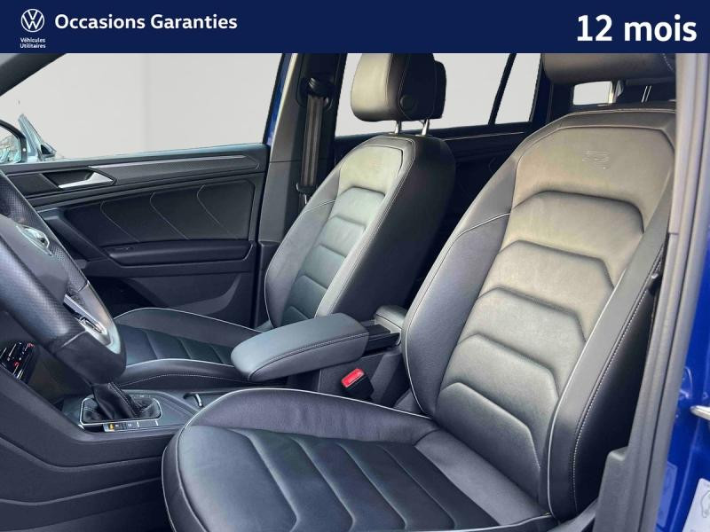 Used VOLKSWAGEN Tiguan 2.0 TDI 150 R-Line Exclusive DSG7 / Toit Panoramique / Cuir / GPS / Caméra 360 / Hayon Electr 2022 Bleu Lapiz métallisée € 34989 in Haguenau