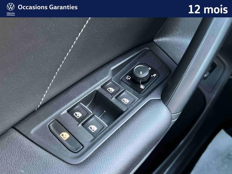 Used VOLKSWAGEN Tiguan 2.0 TDI 150 R-Line Exclusive DSG7 / Toit Panoramique / Cuir / GPS / Caméra 360 / Hayon Electr 2022 Bleu Lapiz métallisée € 34989 in Haguenau