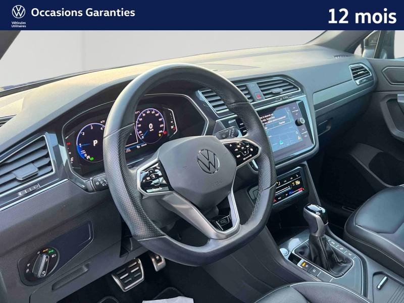 Used VOLKSWAGEN Tiguan 2.0 TDI 150 R-Line Exclusive DSG7 / Toit Panoramique / Cuir / GPS / Caméra 360 / Hayon Electr 2022 Bleu Lapiz métallisée € 34989 in Haguenau