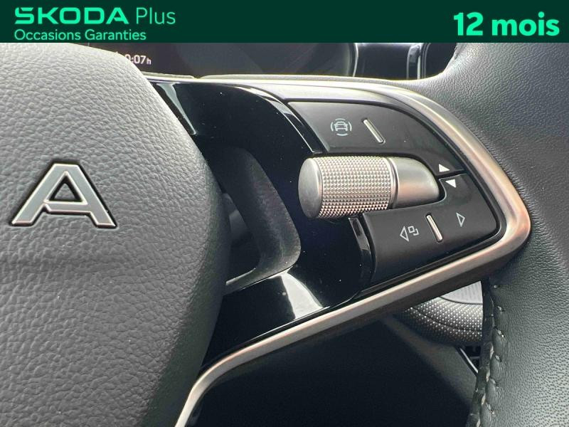 Occasion SKODA Fabia 1.0 TSI 95 Selection / APP Connect / Caméra / Kessy / Feux LED / Aide au Stationnement / Régul 2025 Noir Magic nacré 17989 € à Haguenau