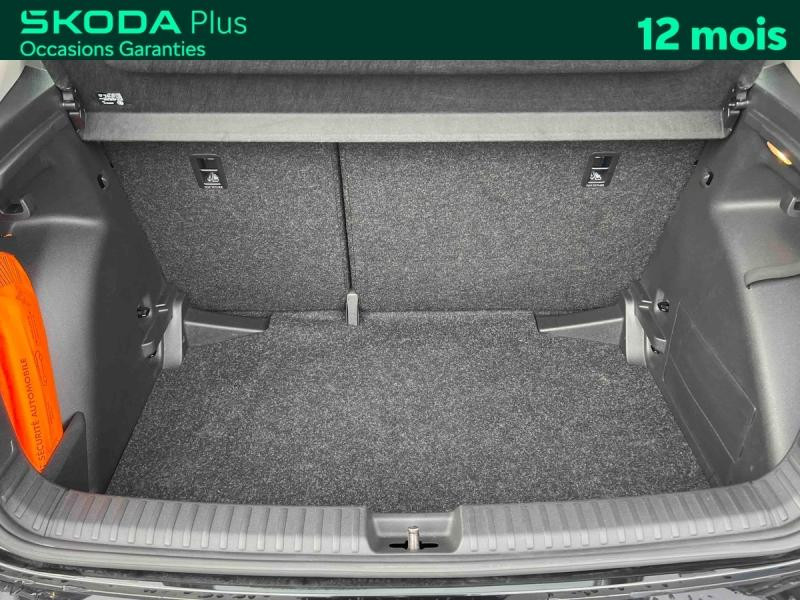 Occasion SKODA Fabia 1.0 TSI 95 Selection / APP Connect / Caméra / Kessy / Feux LED / Aide au Stationnement / Régul 2025 Noir Magic nacré 17989 € à Haguenau