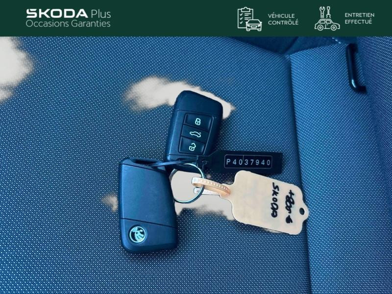 Occasion SKODA Fabia 1.0 TSI 95 ch Ambition / FULL LINK / CAMERA / REGULATEUR / 2023 Bleu 15489 € à Haguenau