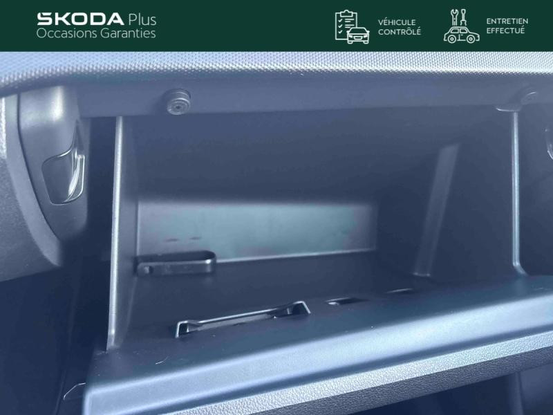 Occasion SKODA Fabia 1.0 TSI 95 ch Ambition / FULL LINK / CAMERA / REGULATEUR / 2023 Bleu 15489 € à Haguenau