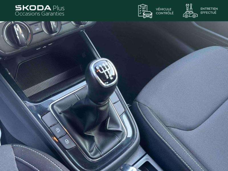 Occasion SKODA Fabia 1.0 TSI 95 ch Ambition / FULL LINK / CAMERA / REGULATEUR / 2023 Bleu 15489 € à Haguenau