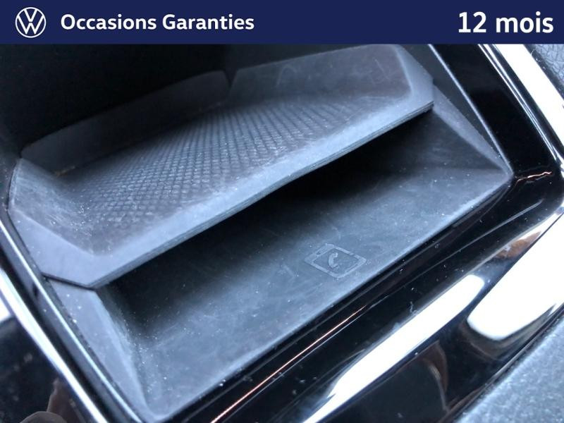 Occasion VOLKSWAGEN ID.3 204 ch Pro S 77 kWh Active / GPS / ACC / CAMERA / SIEGES ET VOLANT CHAUFFANTS / APP CONNECT 2023 Blanc Glacier Métal/Toit/Hayon Noir 21989 € à Haguenau