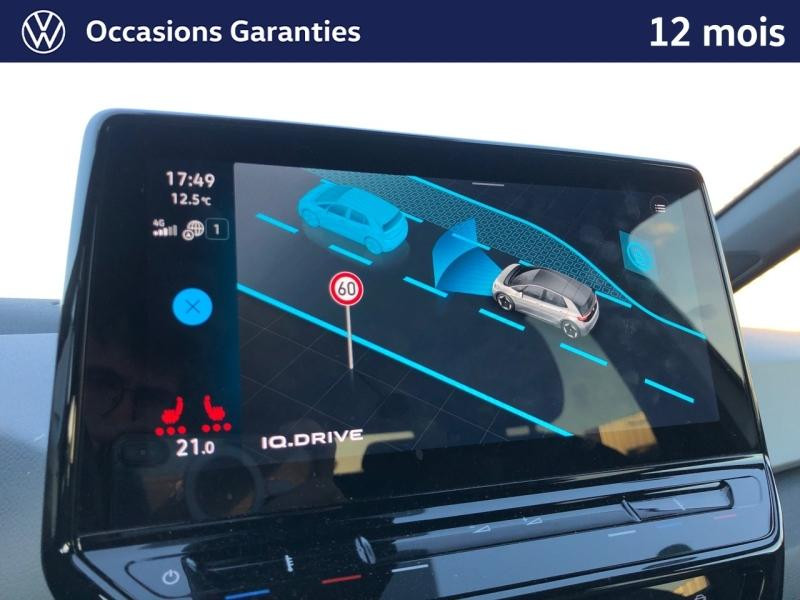 Occasion VOLKSWAGEN ID.3 204 ch Pro S 77 kWh Active / GPS / ACC / CAMERA / SIEGES ET VOLANT CHAUFFANTS / APP CONNECT 2023 Blanc Glacier Métal/Toit/Hayon Noir 21989 € à Haguenau