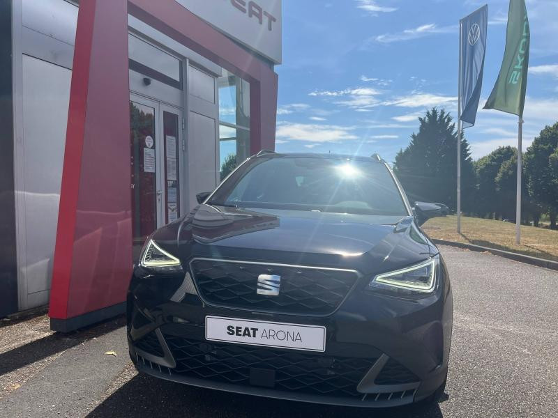 Used SEAT Arona 1.0 TSI 95 ch FR 2025 Noir Minuit Métal € 23989 in Haguenau