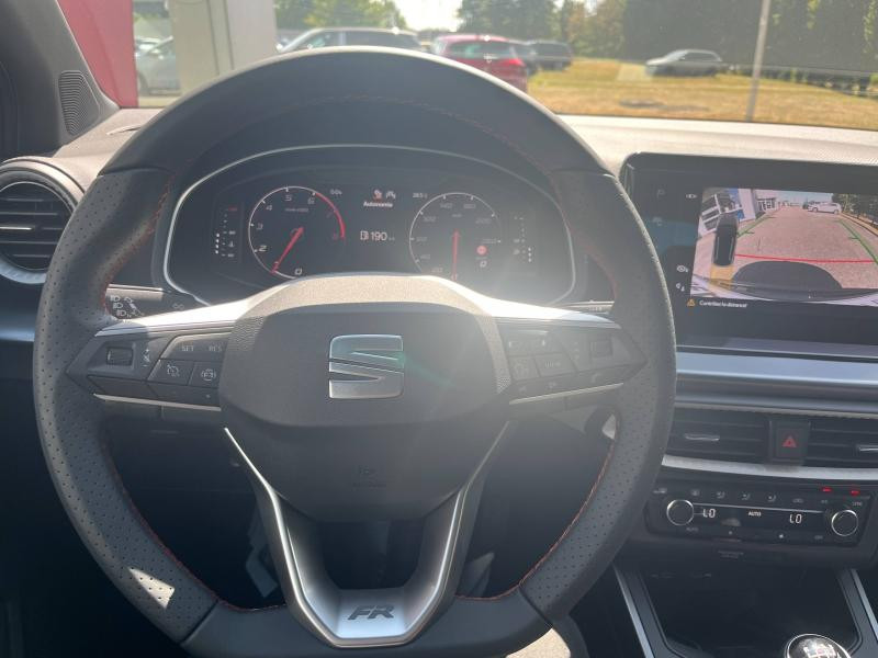 Used SEAT Arona 1.0 TSI 95 ch FR 2025 Noir Minuit Métal € 23989 in Haguenau