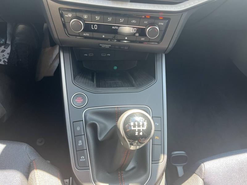 Used SEAT Arona 1.0 TSI 95 ch FR 2025 Noir Minuit Métal € 23989 in Haguenau