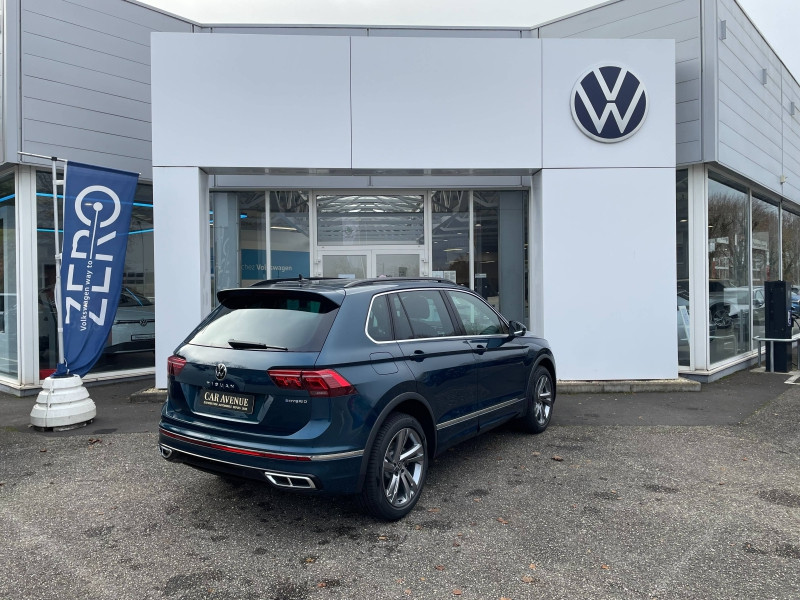 Used VOLKSWAGEN Tiguan 1.4 eHybrid 245 ch R-Line DSG6 2024 Nightshade Blue métallisée € 44989 in Saverne