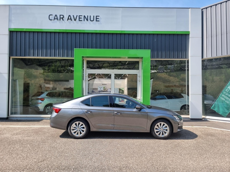 Occasion SKODA Octavia 1.5 TSI ACT Hybrid 116 ch Selection DSG7 / GPS / JANTES ALU / ACC / SIEGES CHAUFFANTS 2024 Gris Graphite métallisée 29989 € à Saverne