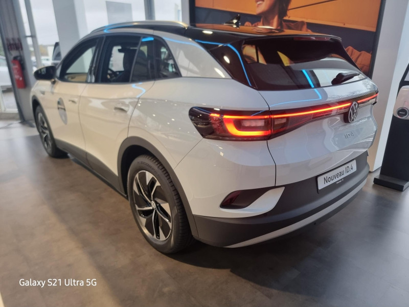 Used VOLKSWAGEN ID.4 174ch Pro 77 kWh 2023 Blanc Glacier Métallisée / Toit Noir € 32989 in Saverne