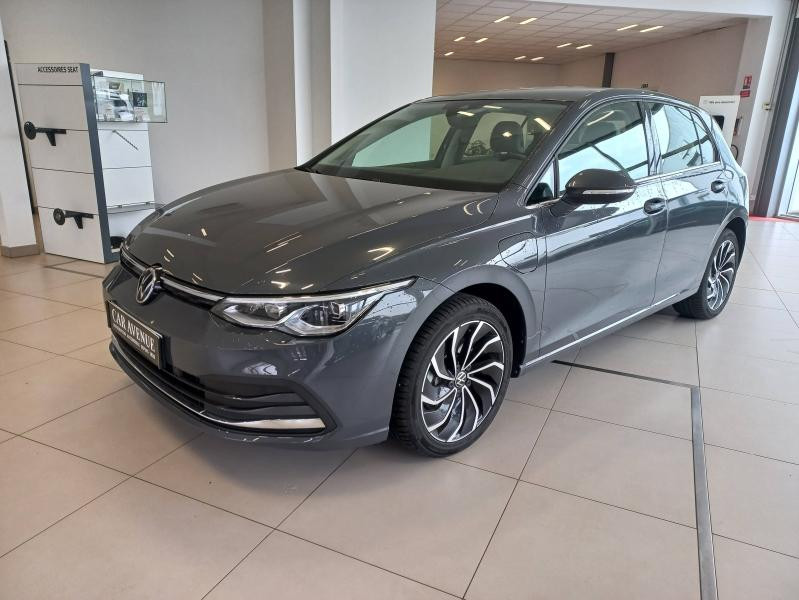 Occasion VOLKSWAGEN Golf 1.4 eHybrid OPF 204 ch Style DSG6 2023 Gris Dauphin métallisée 27990 € à Saverne