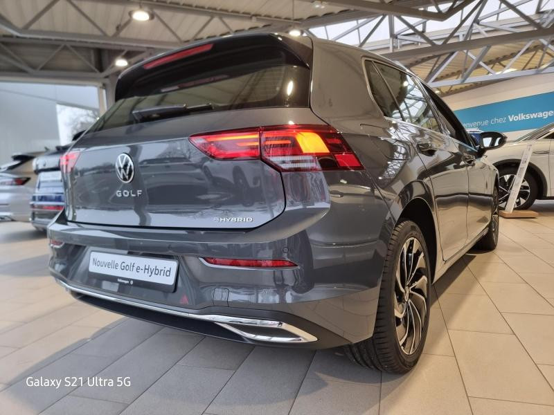 Occasion VOLKSWAGEN Golf 1.4 eHybrid OPF 204 ch Style DSG6 2023 Gris Dauphin métallisée 27990 € à Saverne