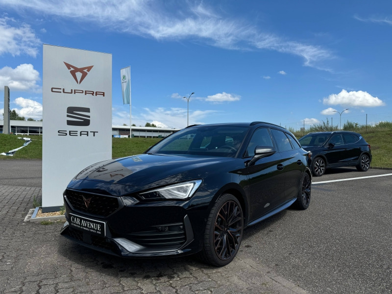 Occasion CUPRA Leon ST 1.4 e-Hybrid 245ch VZ DSG6 2024 Noir Minuit métallisé 41489 € à Sarrebourg