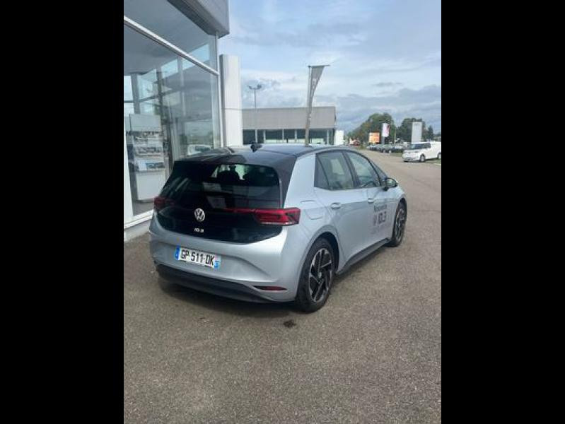 Occasion VOLKSWAGEN ID.3 204 ch Pro Performance 58 kWh Life Plus 2023 Gris Argent Métal/Toit/Hayon Noir 31890 € à Sarrebourg