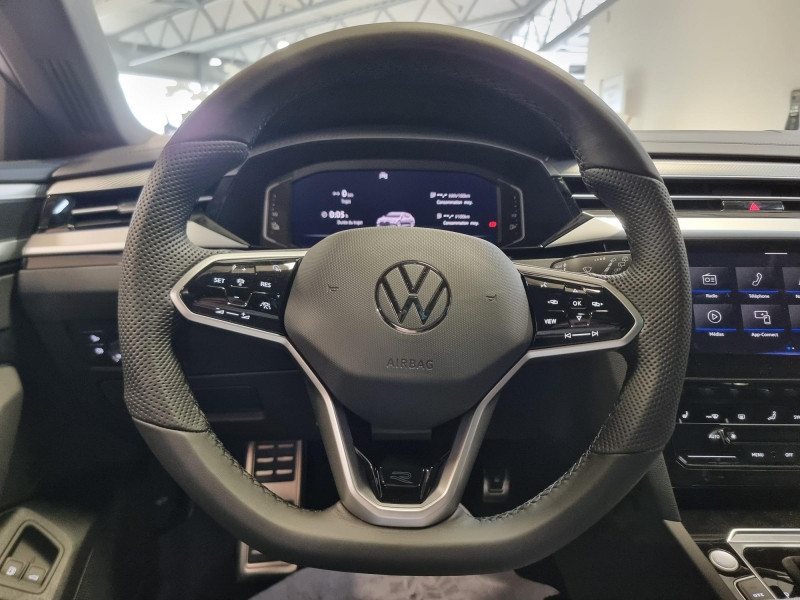 Occasion VOLKSWAGEN Arteon ShootingBrake 1.4 TSI eHybrid OPF 218 ch R-Line DSG6 2024 Blanc Oryx nacrée 47989 € à Sarrebourg