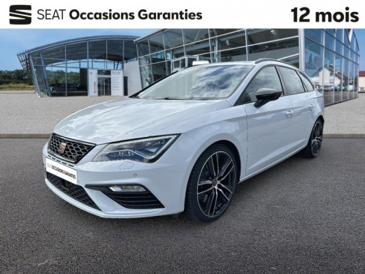 Used SEAT Leon ST 2.0 TSI 300ch Cupra 4Drive DSG7 / TOIT OUVRANT / SIEGES CHAUFFANTS / REGULATEUR ADAPT / CAR 2019 Blanc Nevada € 27,989 in Sarrebourg