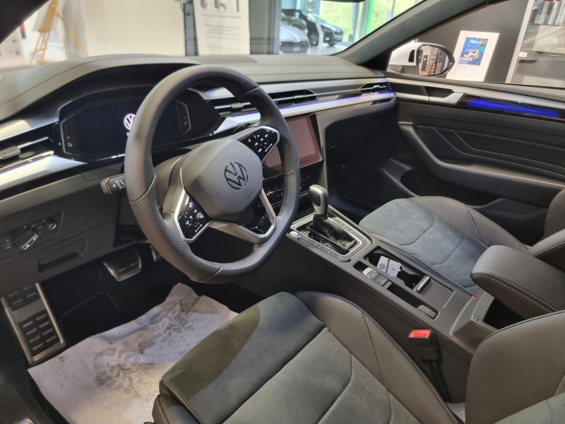 Occasion VOLKSWAGEN Arteon ShootingBrake 1.4 TSI eHybrid OPF 218 ch R-Line DSG6 2024 Blanc Oryx nacrée 47989 € à Sarrebourg