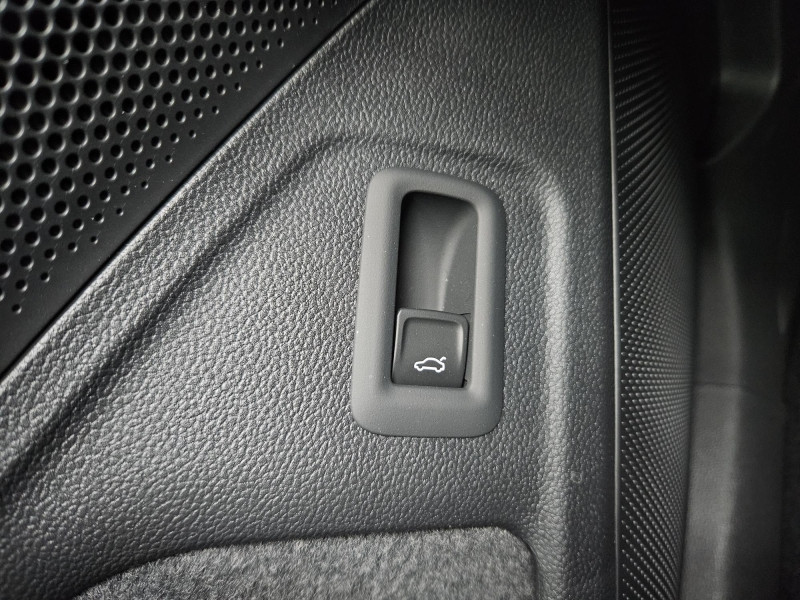 Used SKODA Superb Combi 2.0 TDI SCR 150 ch Selection DSG7 2024 Gris Minéral métallisée € 39489 in Sarrebourg