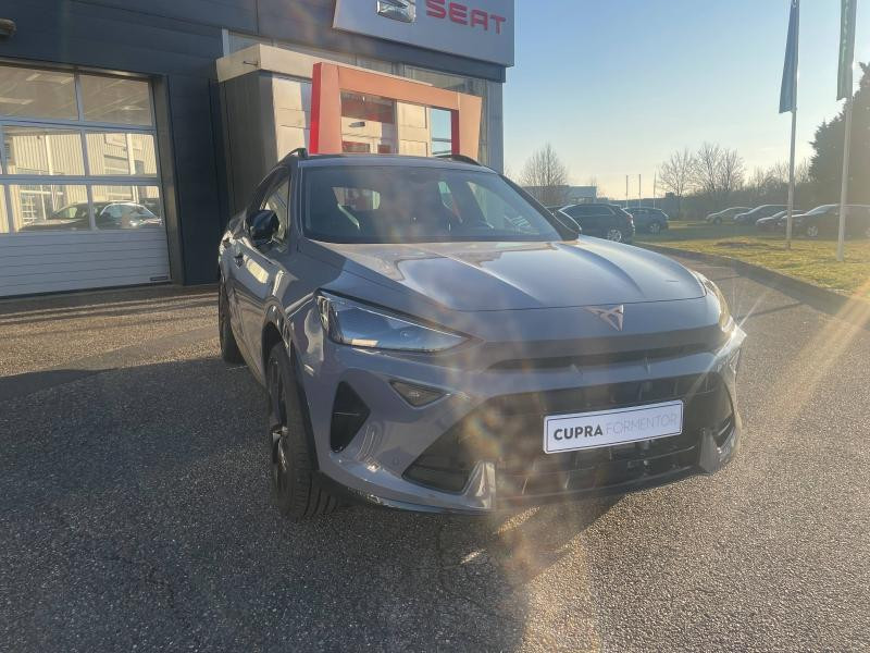 Used CUPRA Formentor 1.5 eHybrid 204 ch V DSG6 2024 Gris Graphène personnalisé € 45489 in Sarrebourg
