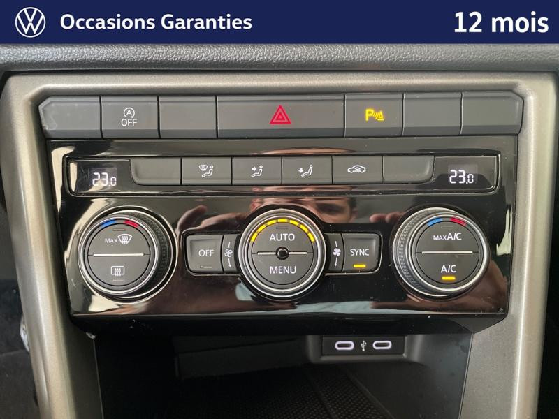 Occasion VOLKSWAGEN T-Roc 1.0 TSI 110 Lounge / APP Connect / Clim Auto / Aide au Stationnement / Régulateur Adaptatif 2021 Gris Urano 19989 € à Sarrebourg