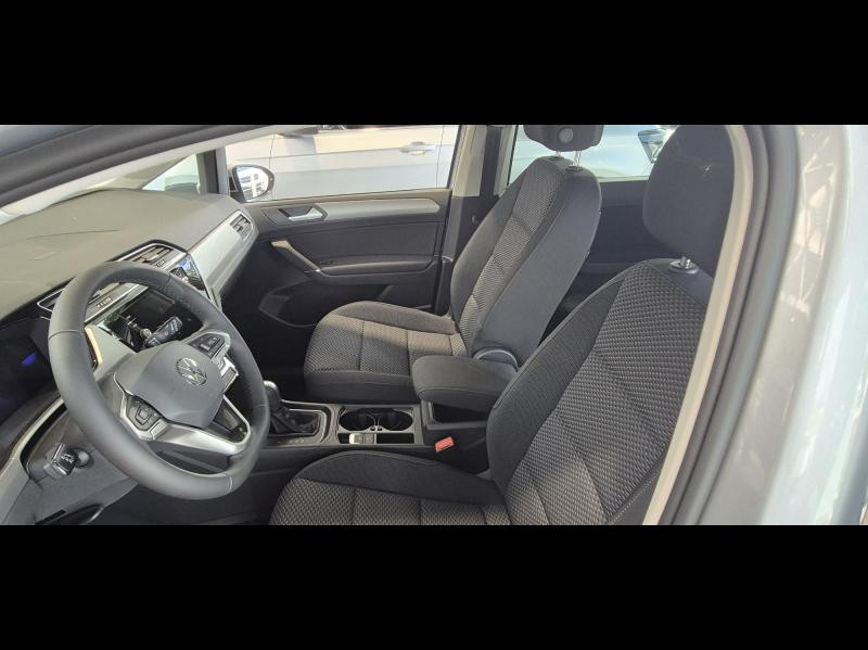 Occasion VOLKSWAGEN Touran 2.0 TDI 150ch VW Edition DSG7 7 places 2025 Argent Dolomite Métallisée 43489 € à Sarrebourg