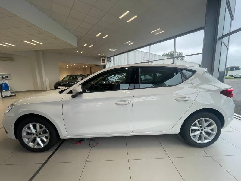 Occasion SEAT Leon 2.0 TDI 150 ch Business DSG7 2025 Blanc Candy 29989 € à Sarrebourg
