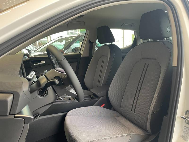 Occasion SEAT Leon 2.0 TDI 150 ch Business DSG7 2025 Blanc Candy 29989 € à Sarrebourg