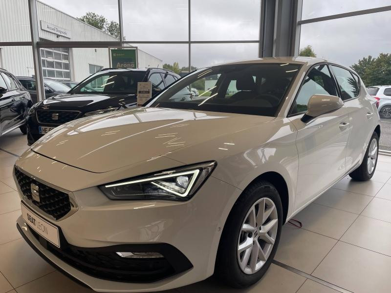 Occasion SEAT Leon 2.0 TDI 150 ch Business DSG7 2025 Blanc Candy 29989 € à Sarrebourg