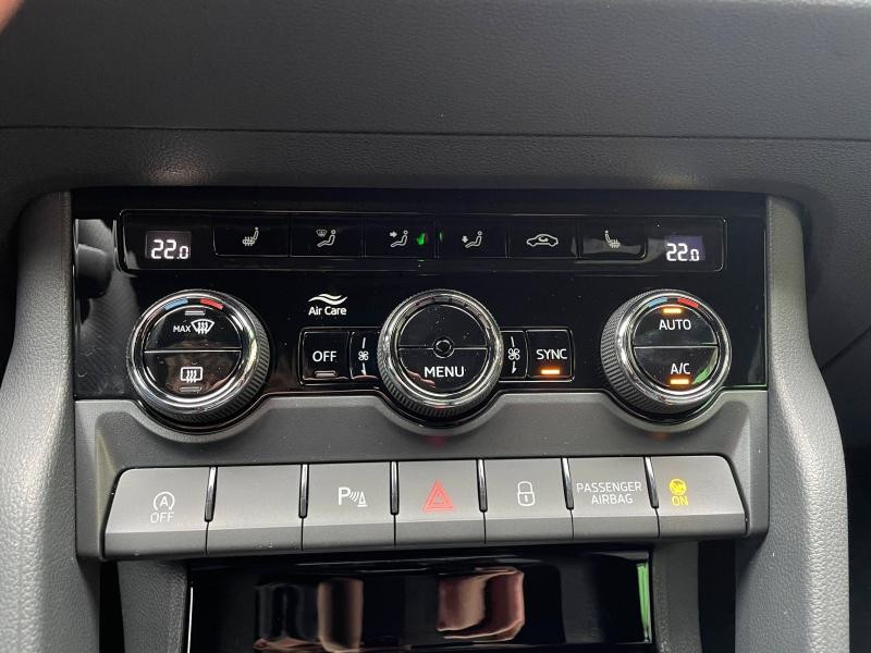 Used SKODA Karoq 1.5 TSI ACT 150ch Sportline DSG7 2025 Blanc Lune métallisée € 37789 in Sarrebourg