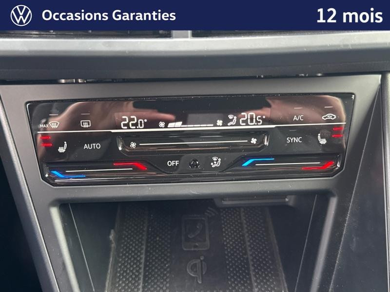 Occasion VOLKSWAGEN Taigo 1.0 TSI 110 R-Line DSG7 / Toit ouvrant / Sièges chauffant / Caméra / Feux LED / Détecteur d'an 2022 Bleu Récif métallisée 23489 € à Sarrebourg