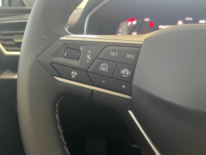 Used SEAT Leon 1.5 eTSI Hybrid 115 ch Copa DSG7 2025 Blanc Nevada Métal € 25989 in Sarrebourg