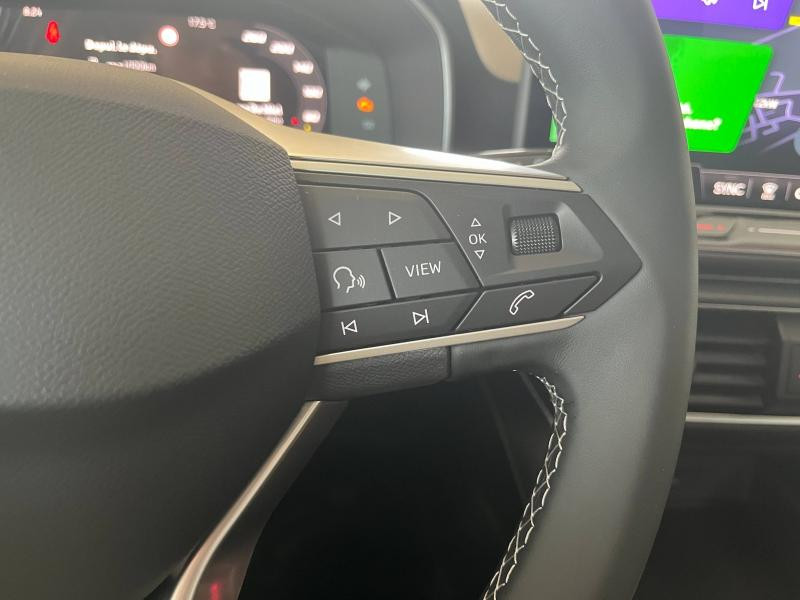 Used SEAT Leon 1.5 eTSI Hybrid 115 ch Copa DSG7 2025 Blanc Nevada Métal € 25989 in Sarrebourg