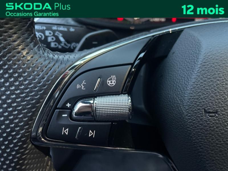 Used SKODA Kamiq 1.0 TSI 110 Ch Monte-Carlo DSG7 / Caméra / GPS / Toit Panoramique / Sièges chauffant / Volant 2023 Orange Phoenix métallisé premium € 22989 in Sarrebourg