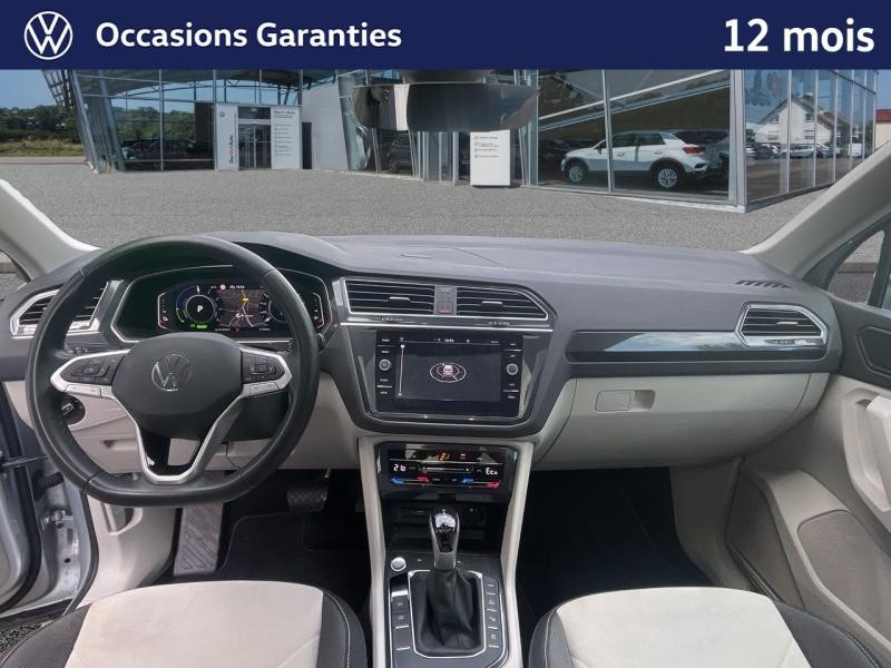 Occasion VOLKSWAGEN Tiguan 1.4 eHybrid 245 Elegance DSG6 / Toit Ouvrant / Caméra 360 / Feux Matrix LED / Attelage 2022 Reflet d'Argent métallisée 27989 € à Sarrebourg