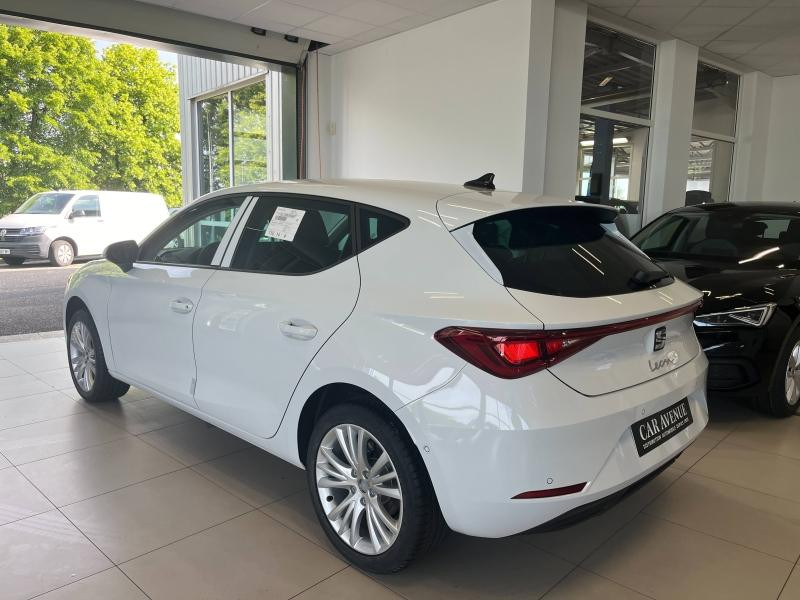 Used SEAT Leon 1.5 eTSI Hybrid 115 ch Copa DSG7 2025 Blanc Nevada Métal € 25989 in Sarrebourg