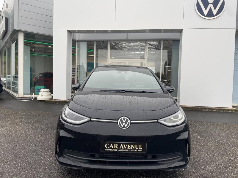 Used VOLKSWAGEN ID.3 204ch Pro 59 kWh Life Max 2025 Noir Ébène Métal/Toit/Hayon Noir € 31789 in Sarrebourg