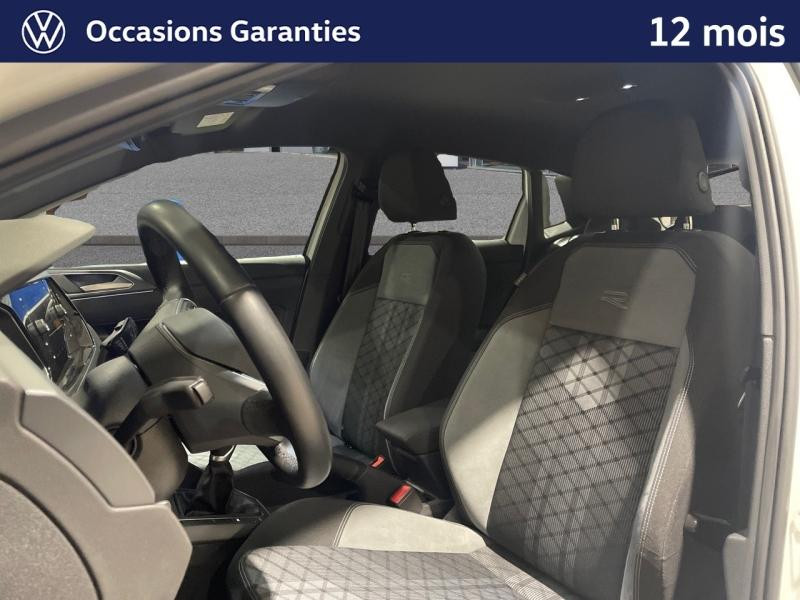 Occasion VOLKSWAGEN Polo 1.0 TSI 95 R-Line / GPS / Digital cockpit Pro / Sièges chauffant / Feux LED / Régulateur Adapta 2022 Blanc Pur 20489 € à Sarrebourg