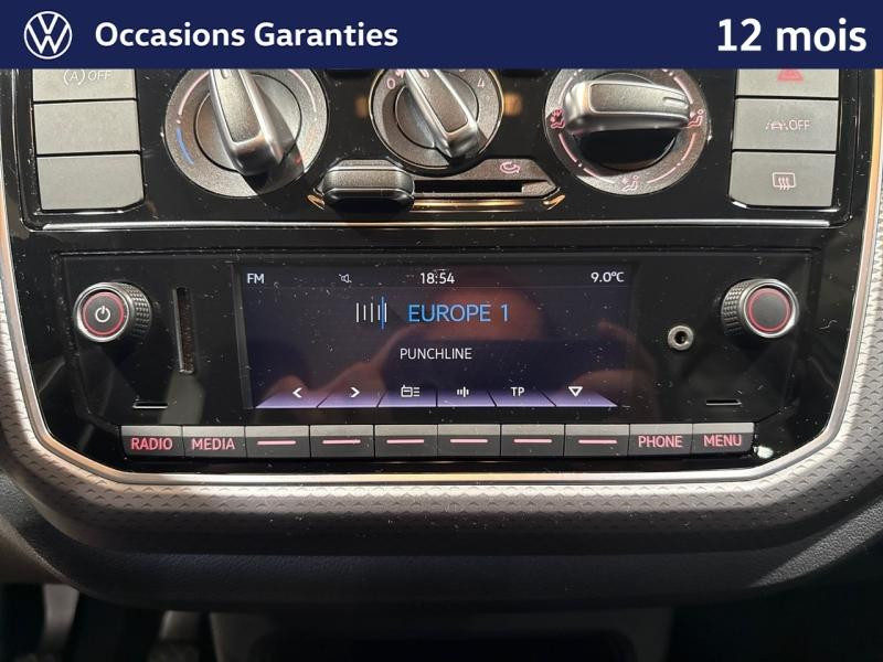 Used VOLKSWAGEN up! 1.0 65 Active 5 portes / Caméra / Bluetooth / Aide au Stationnement / Régulateur 2022 Blanc Pur € 9989 in Sarrebourg