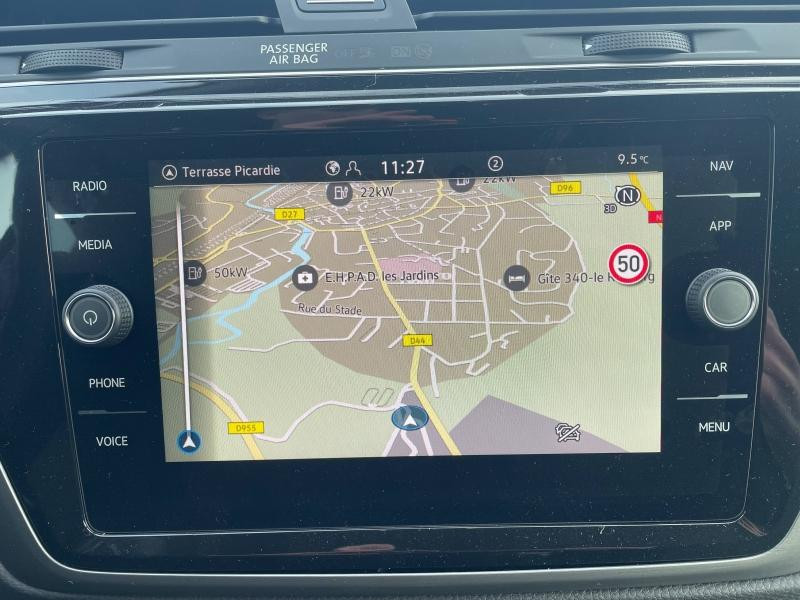 Used VOLKSWAGEN Touran 2.0 TDI 150 Ch R-Line DSG7 /7 places / Caméra / Hayon électrique / Détecteur Angle Mort / App 2025 Gris Dauphin Métallisée € 44989 in Sarrebourg